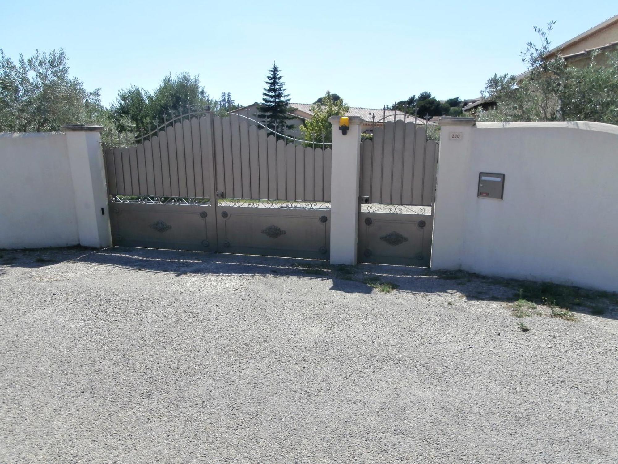 Gite A Caromb Exterior foto